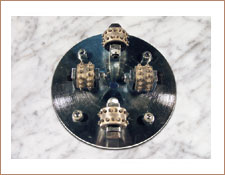 Plato de abujardar maq. radial 150 mm. 4 rodillos
